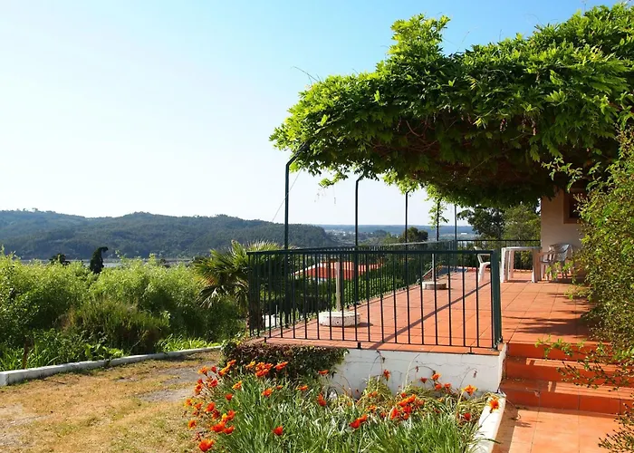 Mit Pool- In Der Naehe Von Montemor-o-velho By Interhome